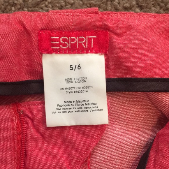 Red Esprit shorts - size 5/6 - Picture 2 of 3
